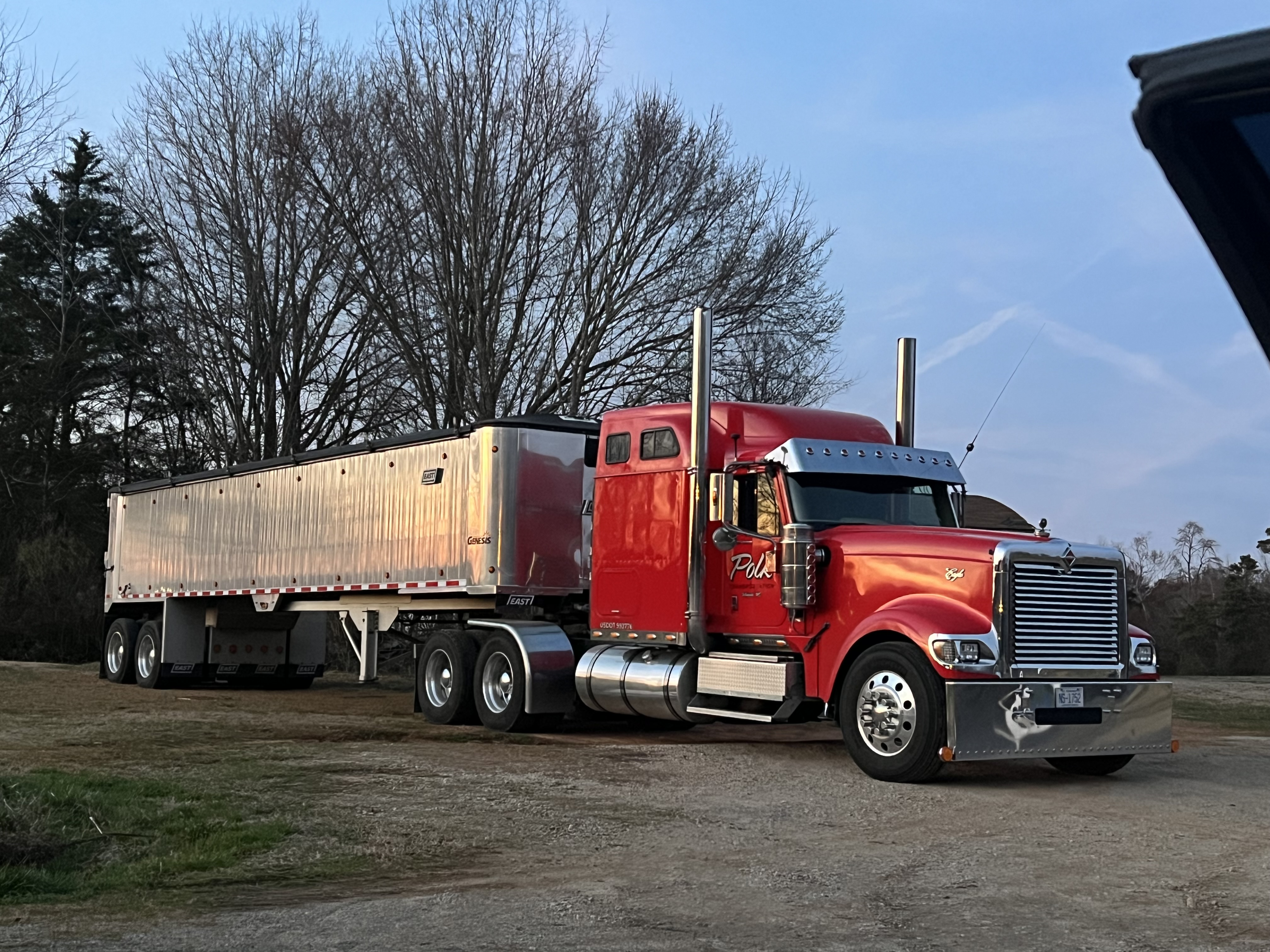 Show us what you are bringing! Upload a photo.