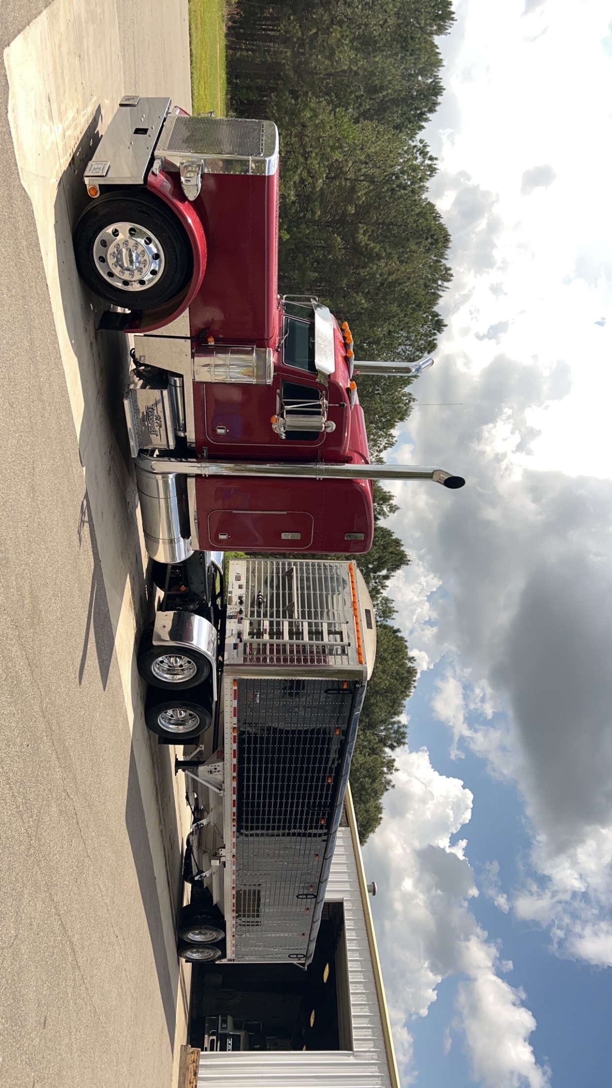 Show us what you are bringing! Upload a photo.