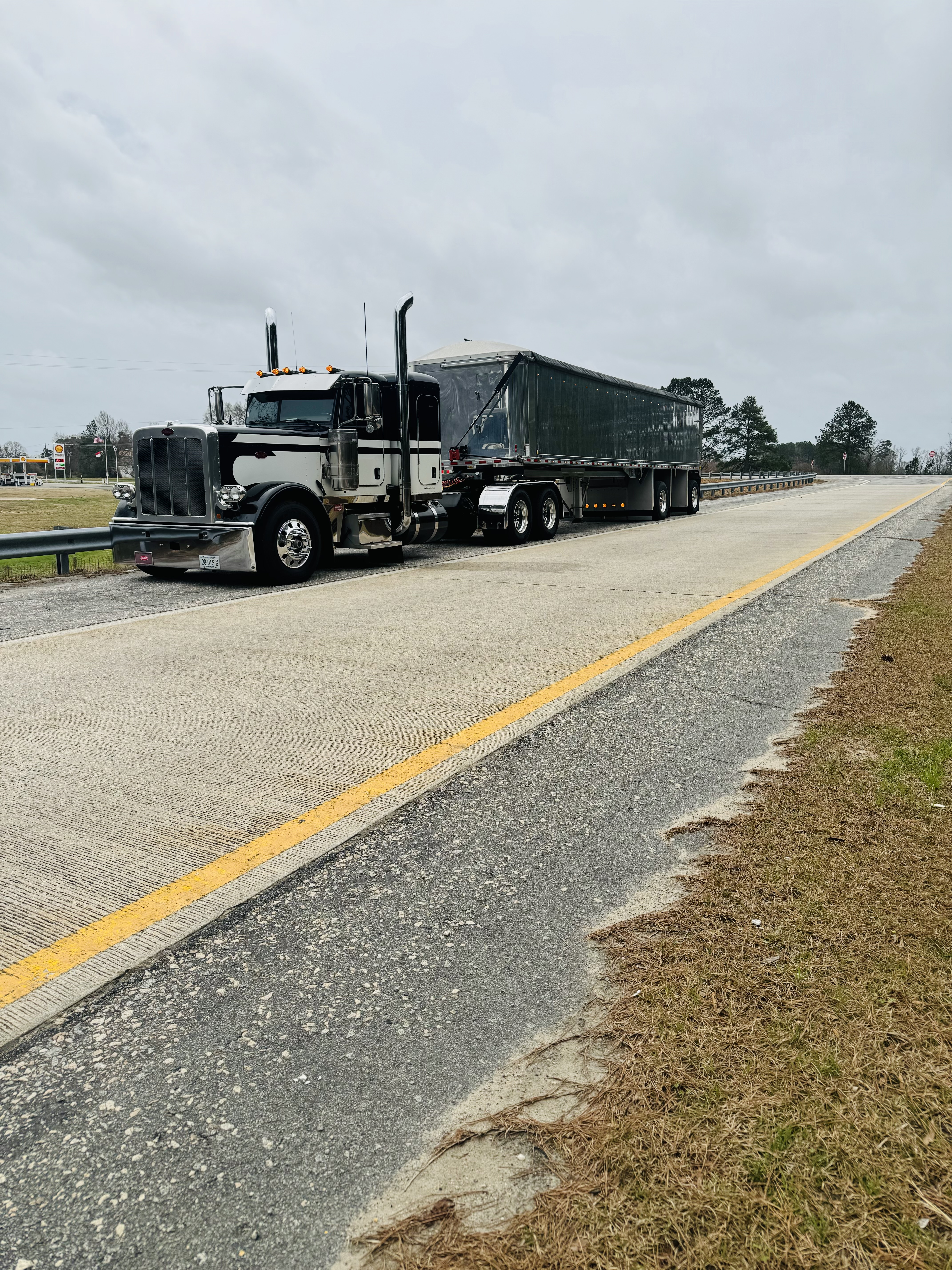 Show us what you are bringing! Upload a photo.