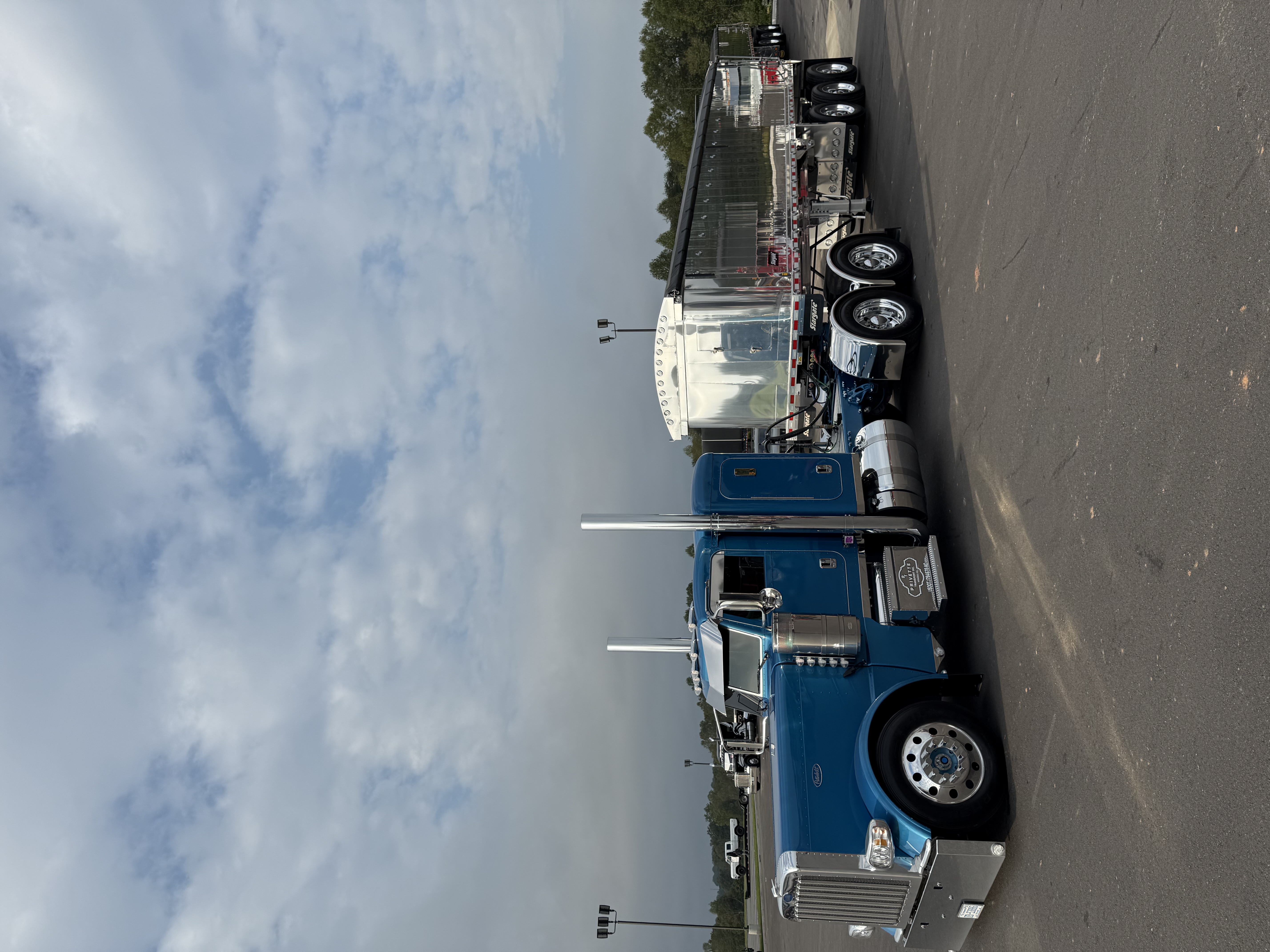 Show us what you are bringing! Upload a photo.