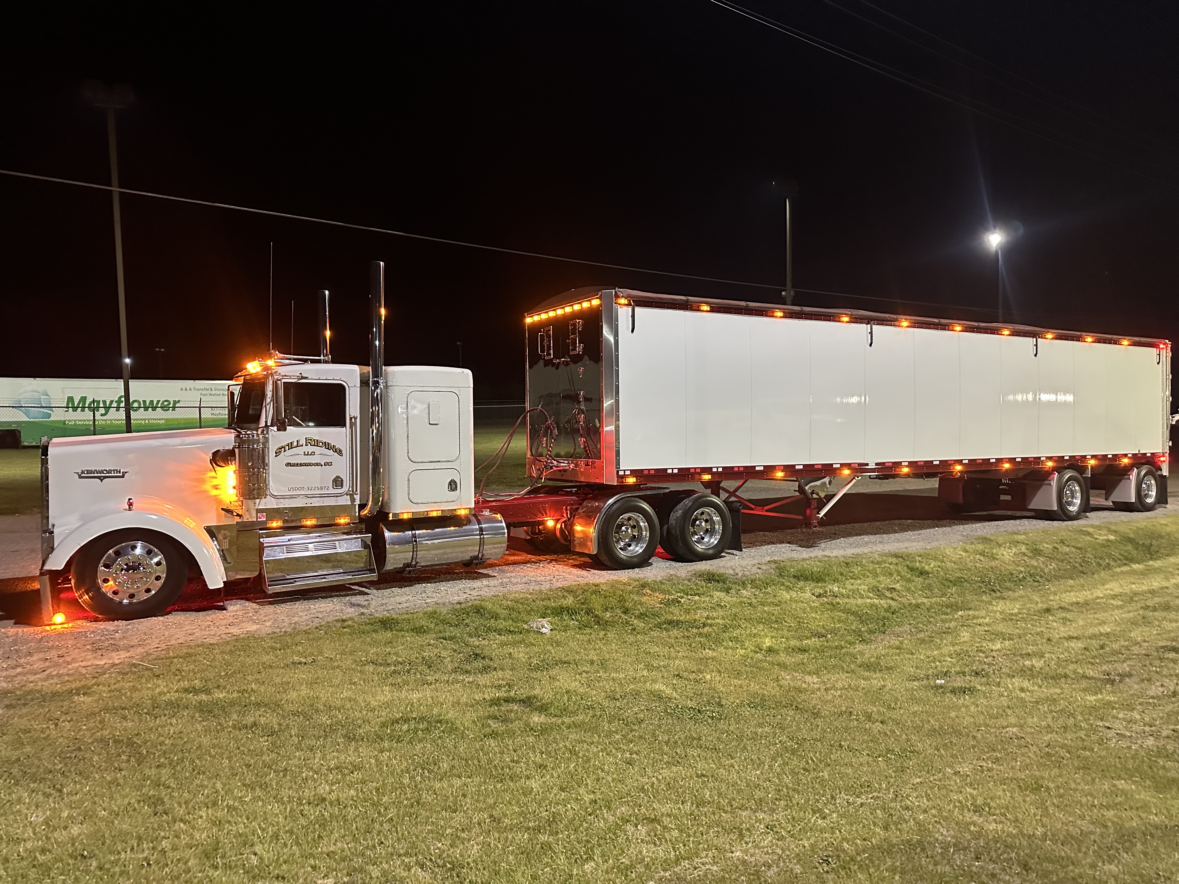 Show us what you are bringing! Upload a photo.