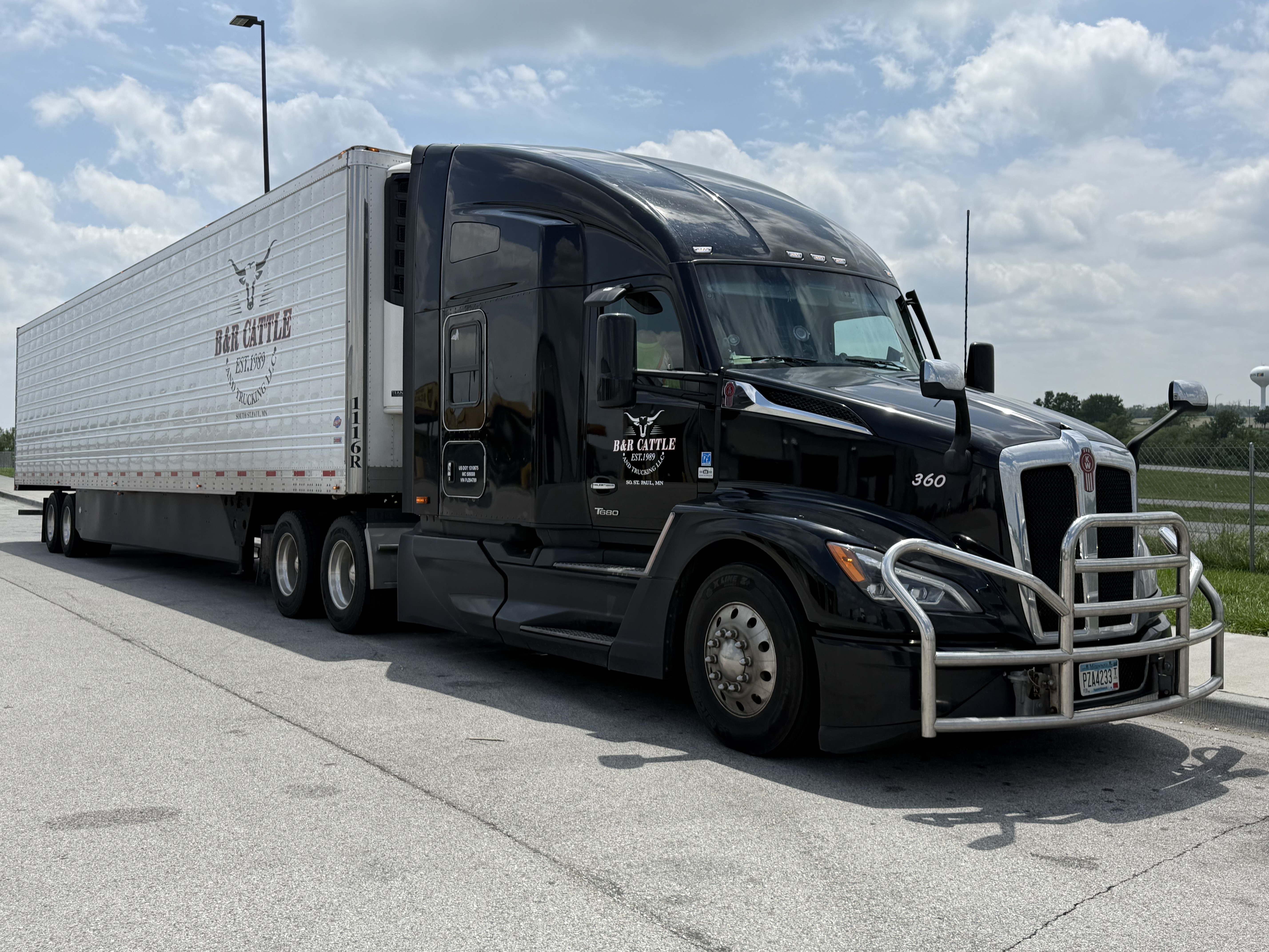 Show us what you are bringing! Upload a photo.