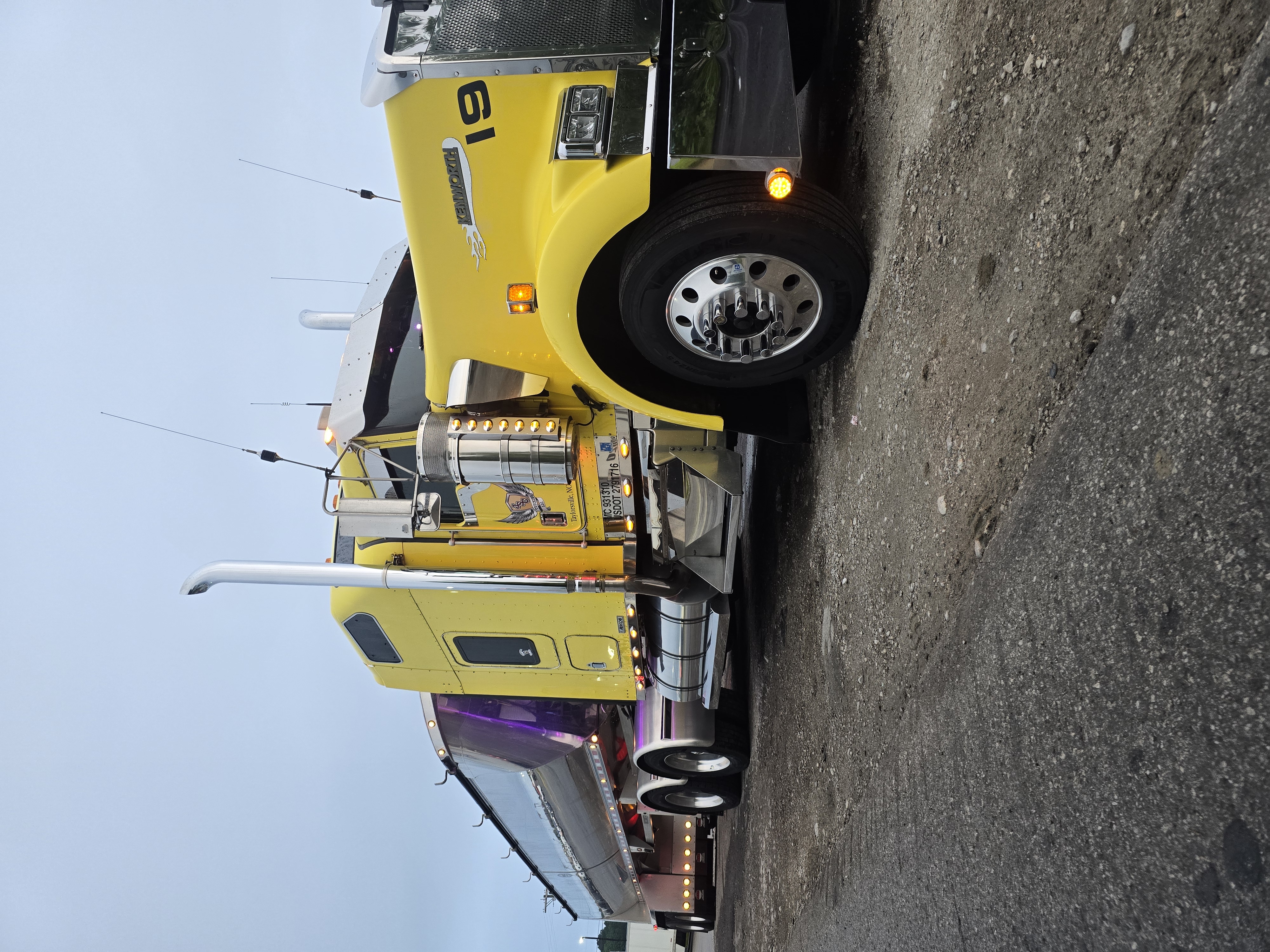 Show us what you are bringing! Upload a photo.