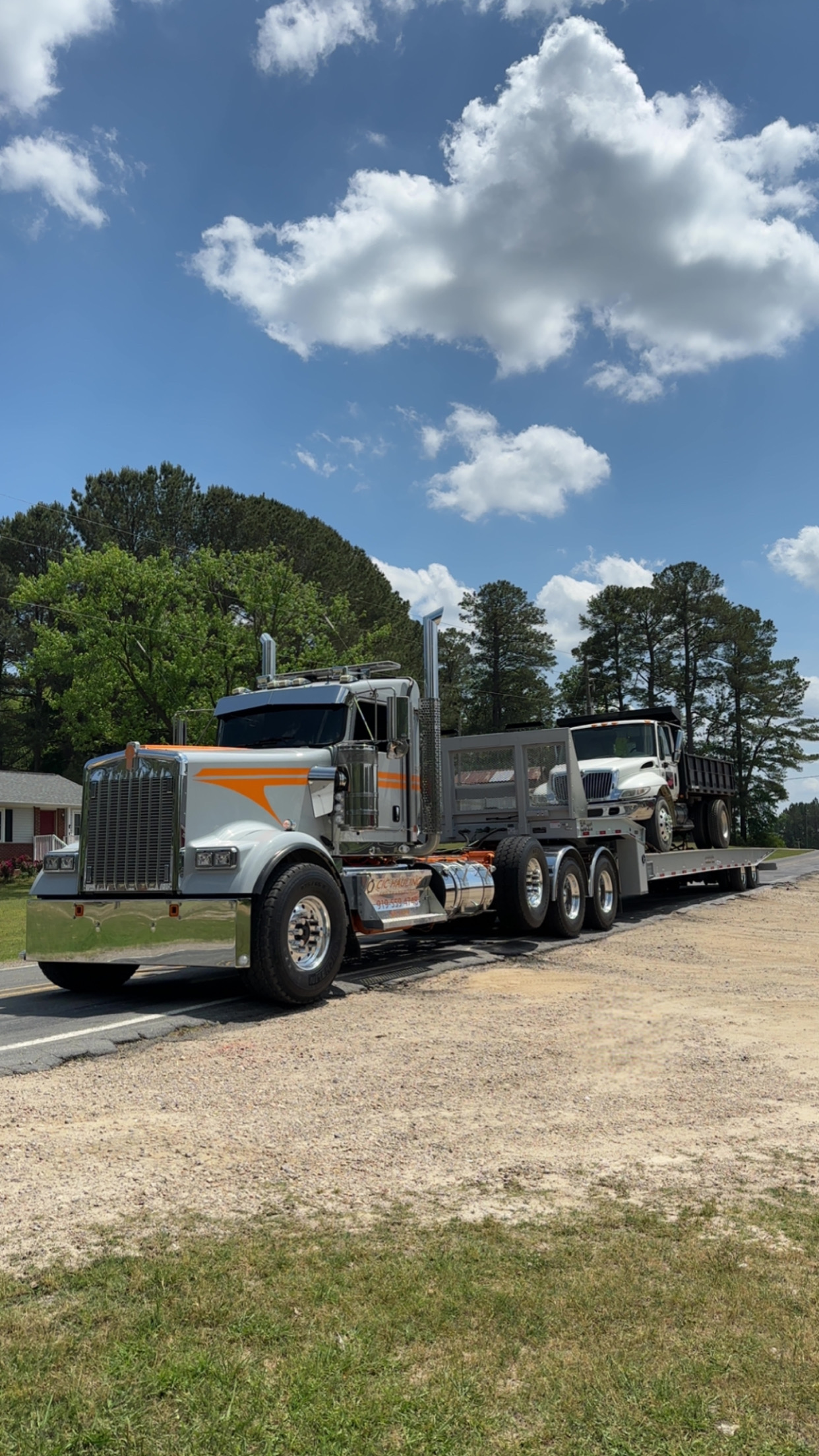 Show us what you are bringing! Upload a photo.