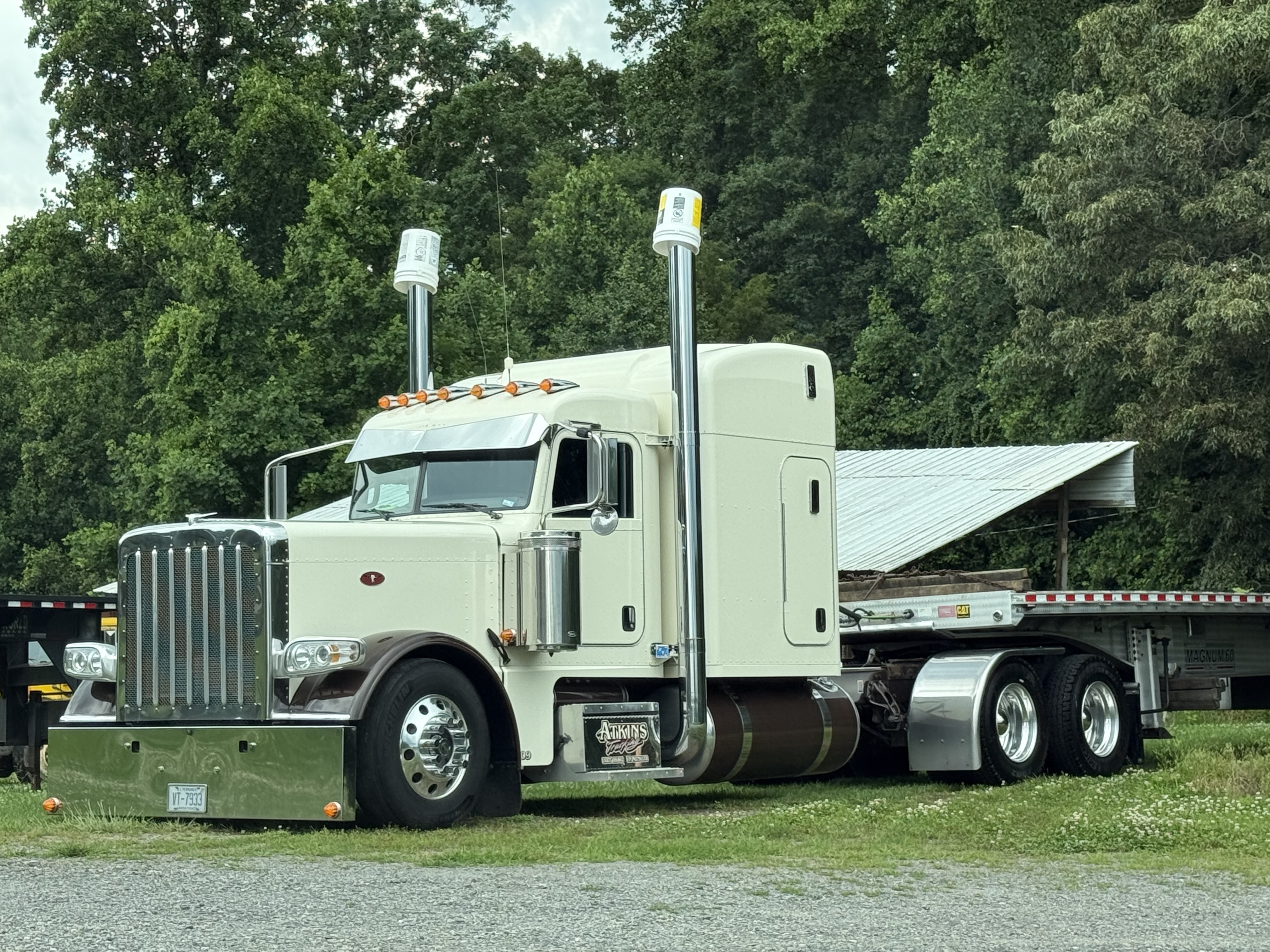 Show us what you are bringing! Upload a photo.