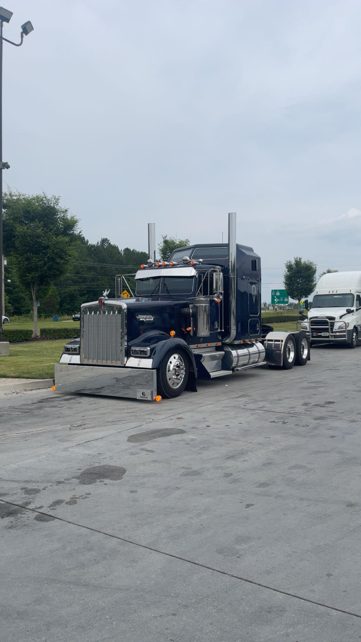 Show us what you are bringing! Upload a photo.