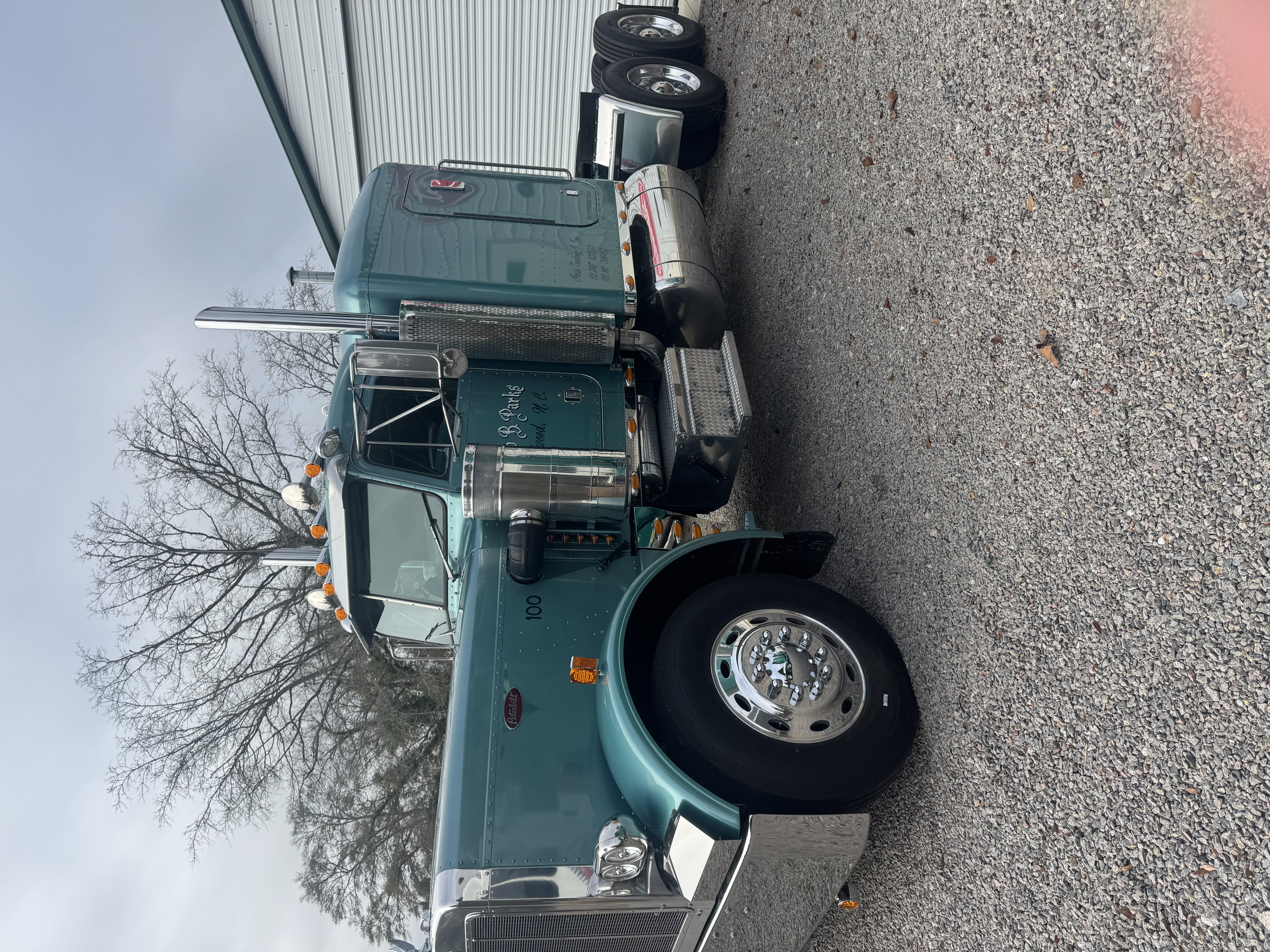 Show us what you are bringing! Upload a photo.