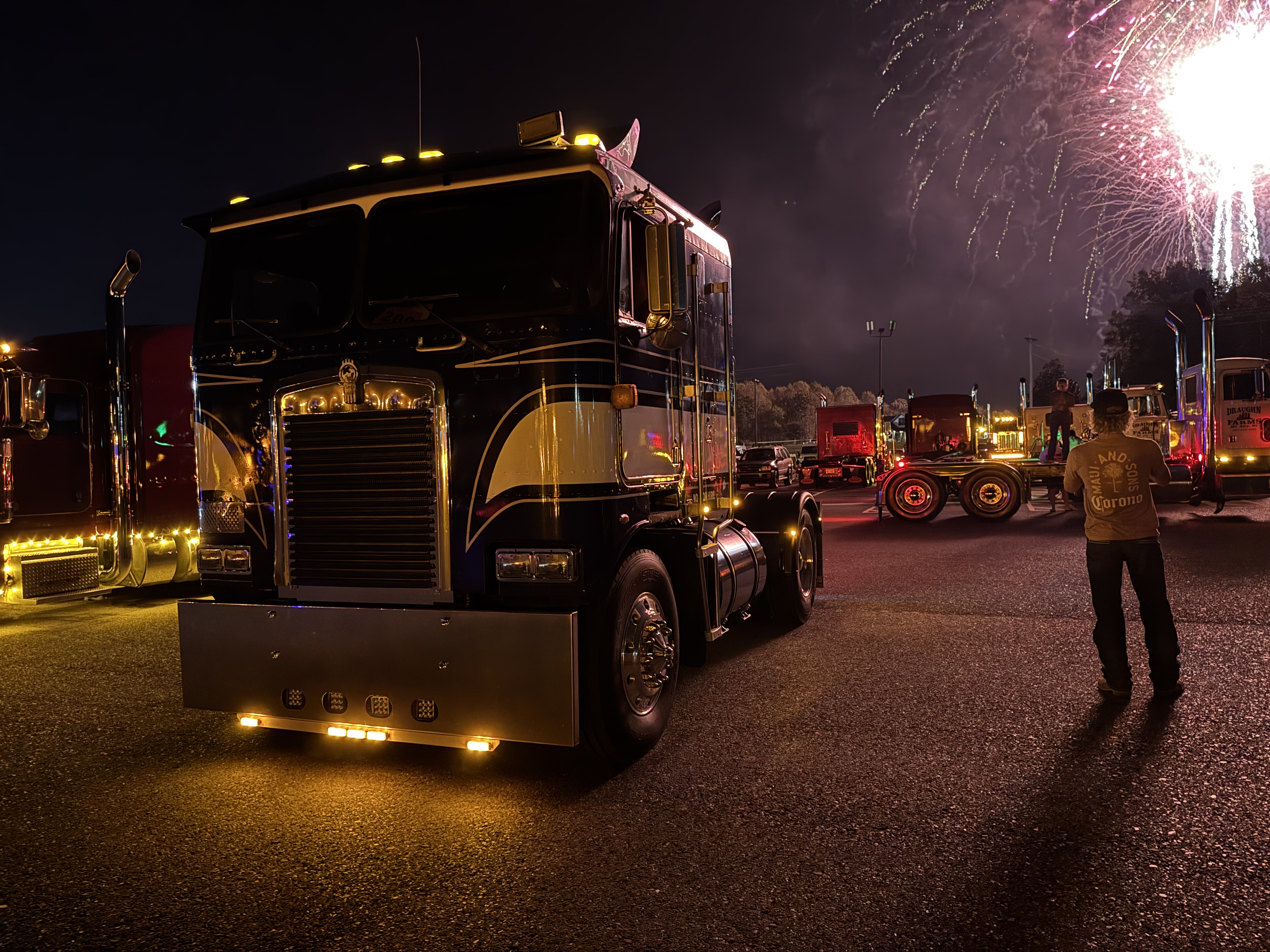 Show us what you are bringing! Upload a photo.