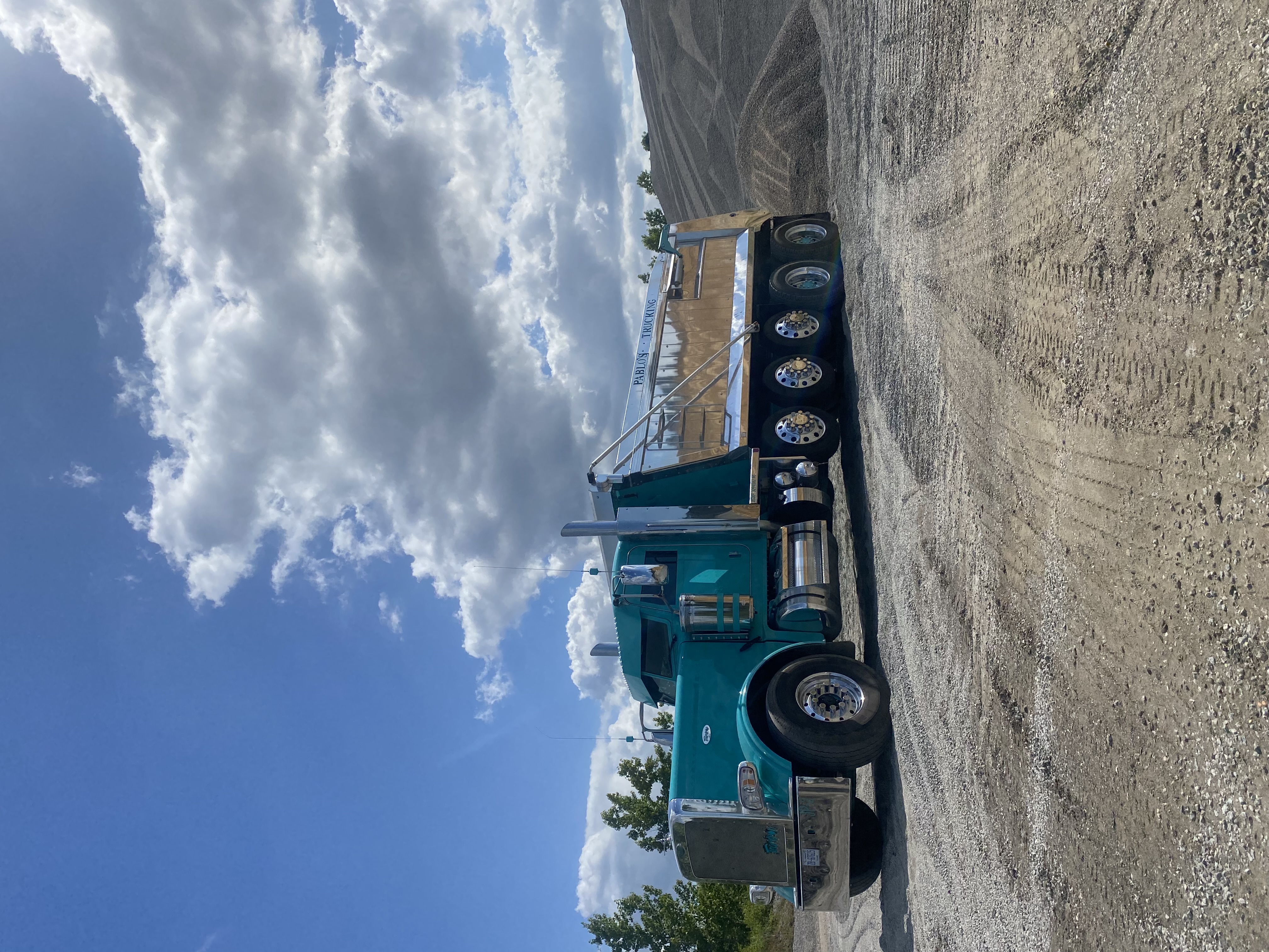 Show us what you are bringing! Upload a photo.