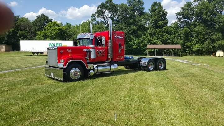 Show us what you are bringing! Upload a photo.